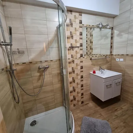 Pod Debem Rum i privatbostad *