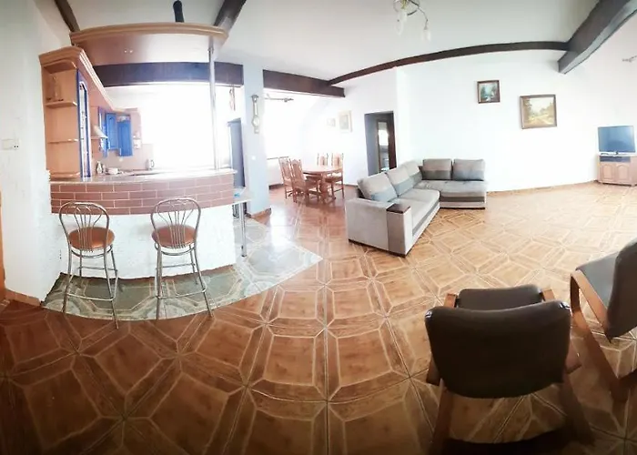 Pod Debem Privat bolig *